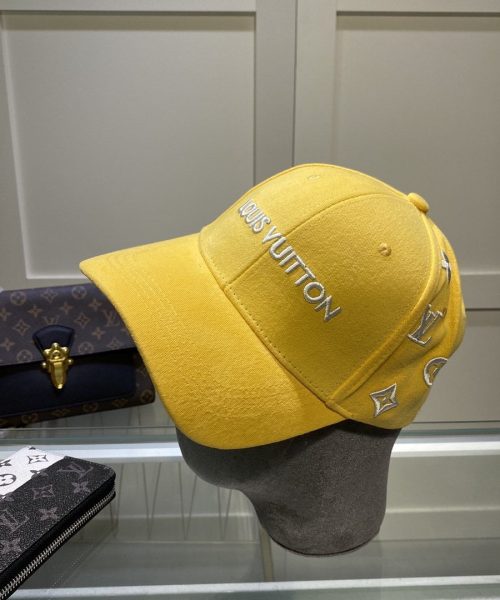 Louis Vuitton Be My Cap In Yellow