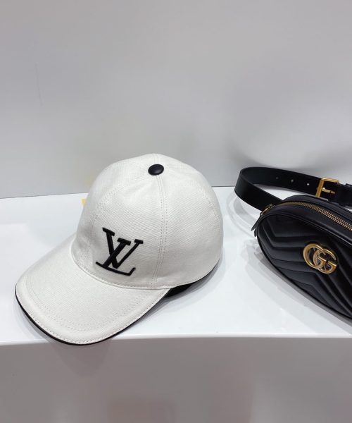 Louis Vuitton Be My Cap White LV Cap