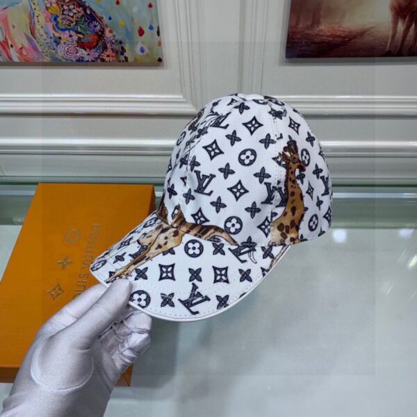 Louis Vuitton Be My Cap White LV Cap