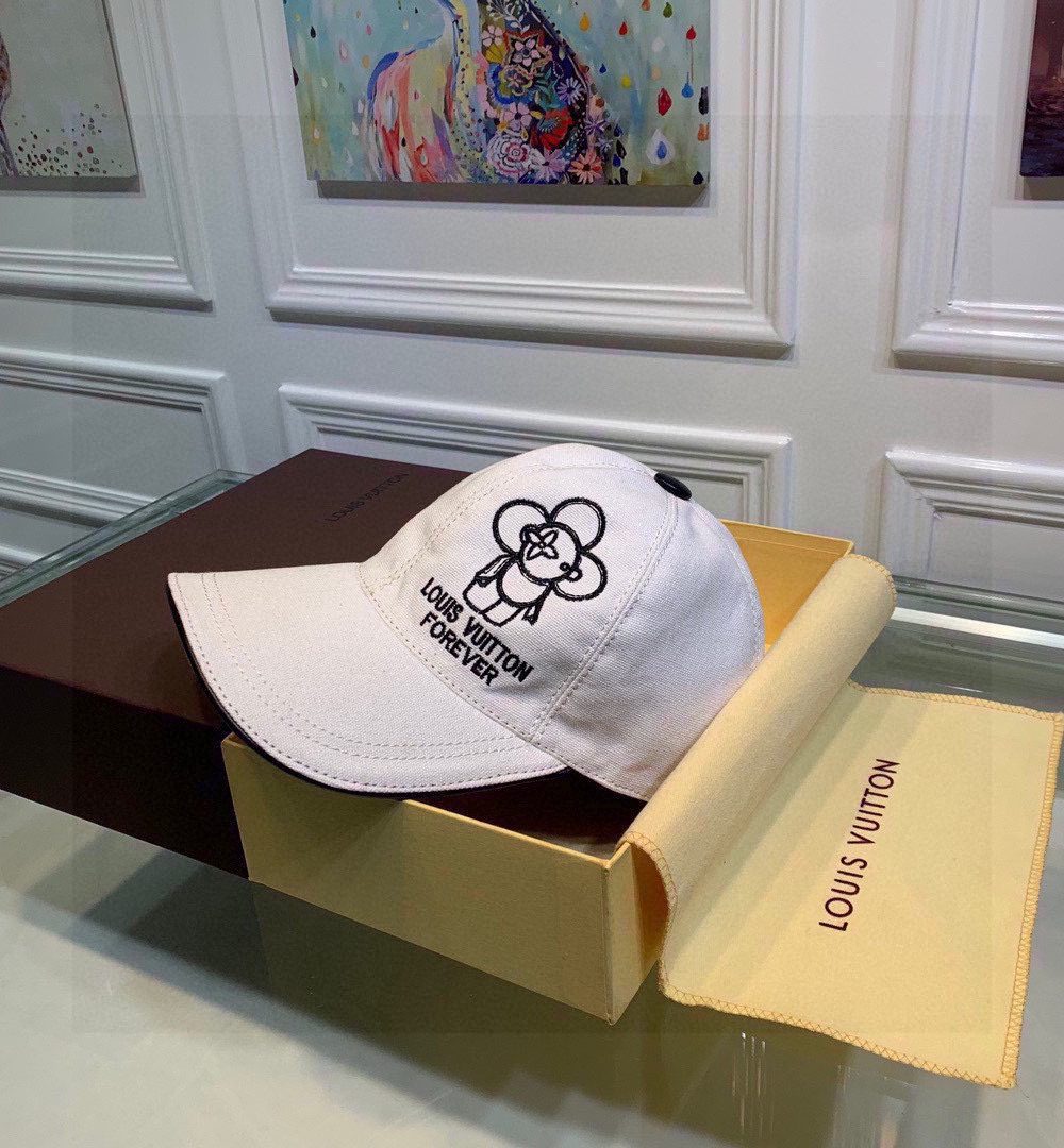 Louis Vuitton Be My Cap White LV Cap