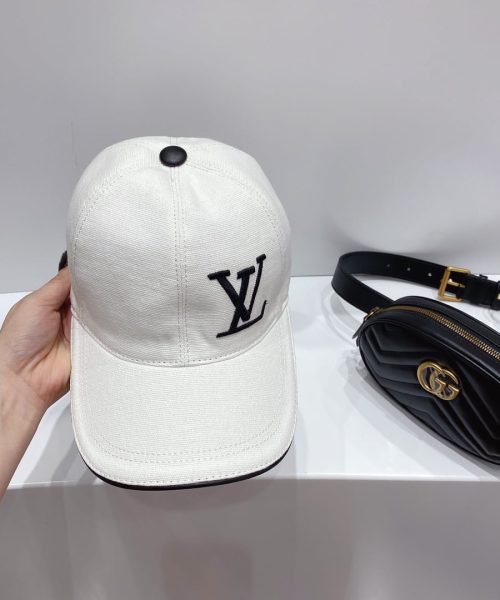 Louis Vuitton Be My Cap White LV Cap