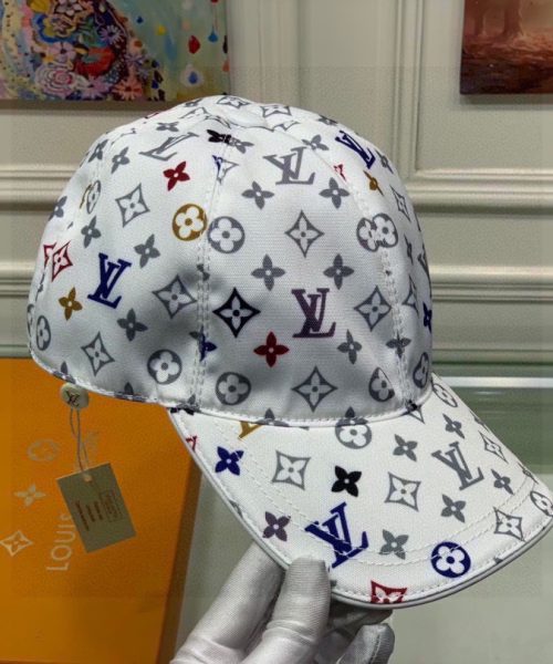 Louis Vuitton Be My Cap White LV Cap