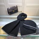 Louis Vuitton Beanie & Scarf Set In Black 