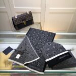 Louis Vuitton Beanie & Scarf Set In Black 