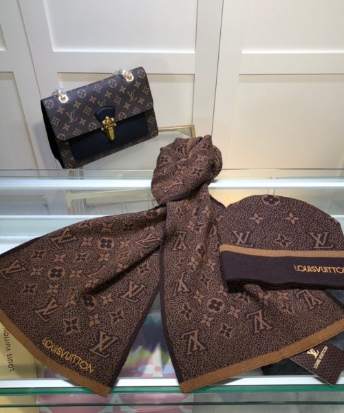 Louis Vuitton Beanie & Scarf Set In Brown 