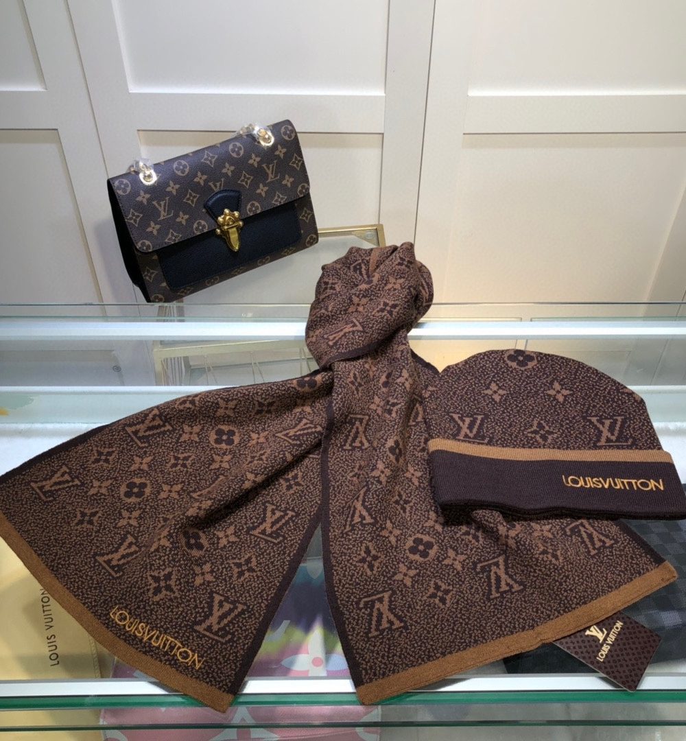Louis Vuitton Beanie & Scarf Set In Brown 