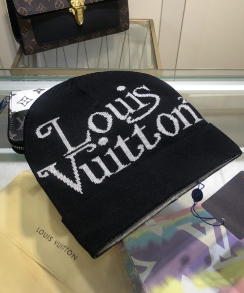 Louis Vuitton Beanie In Black LV Headwear