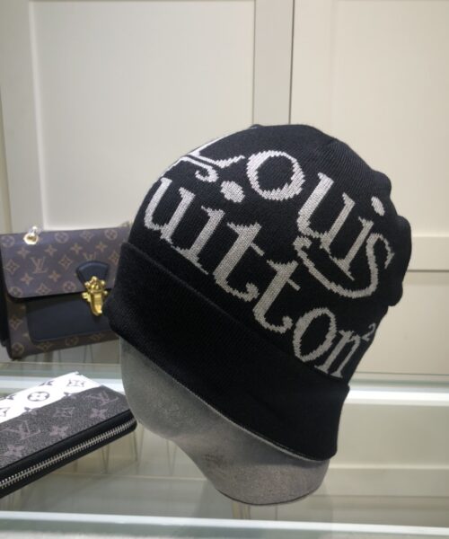 Louis Vuitton Beanie In Black LV Headwear