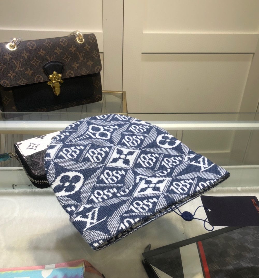 Louis Vuitton Beanie In Blue LV Headwear