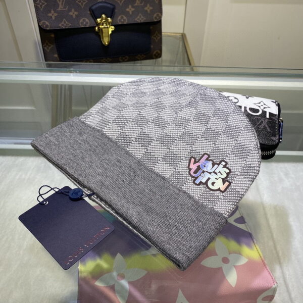 Louis Vuitton Beanie In Grey LV Headwear