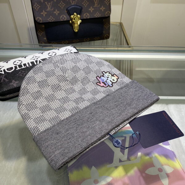 Louis Vuitton Beanie In Grey LV Headwear