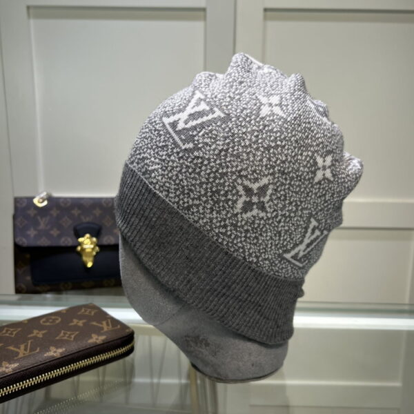 Louis Vuitton Beanie In Grey LV Headwear