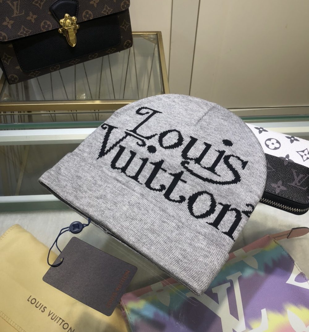 Louis Vuitton Beanie In Grey LV Headwear