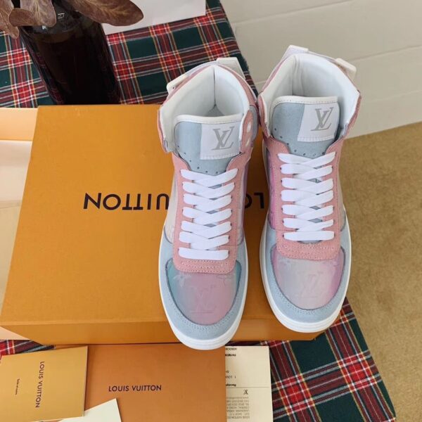 Louis Vuitton Boombox Sneaker Boot Calfskin Leather Spring/Summer Collection White/Blue/Pink