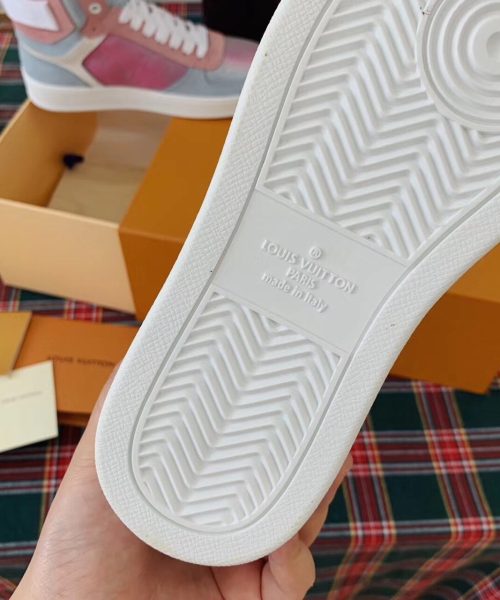 Louis Vuitton Boombox Sneaker Boot Calfskin Leather Spring/Summer Collection White/Blue/Pink