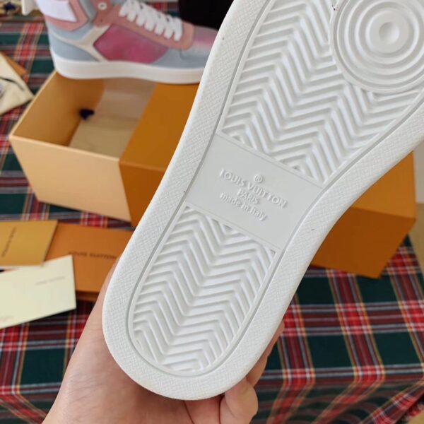 Louis Vuitton Boombox Sneaker Boot Calfskin Leather Spring/Summer Collection White/Blue/Pink