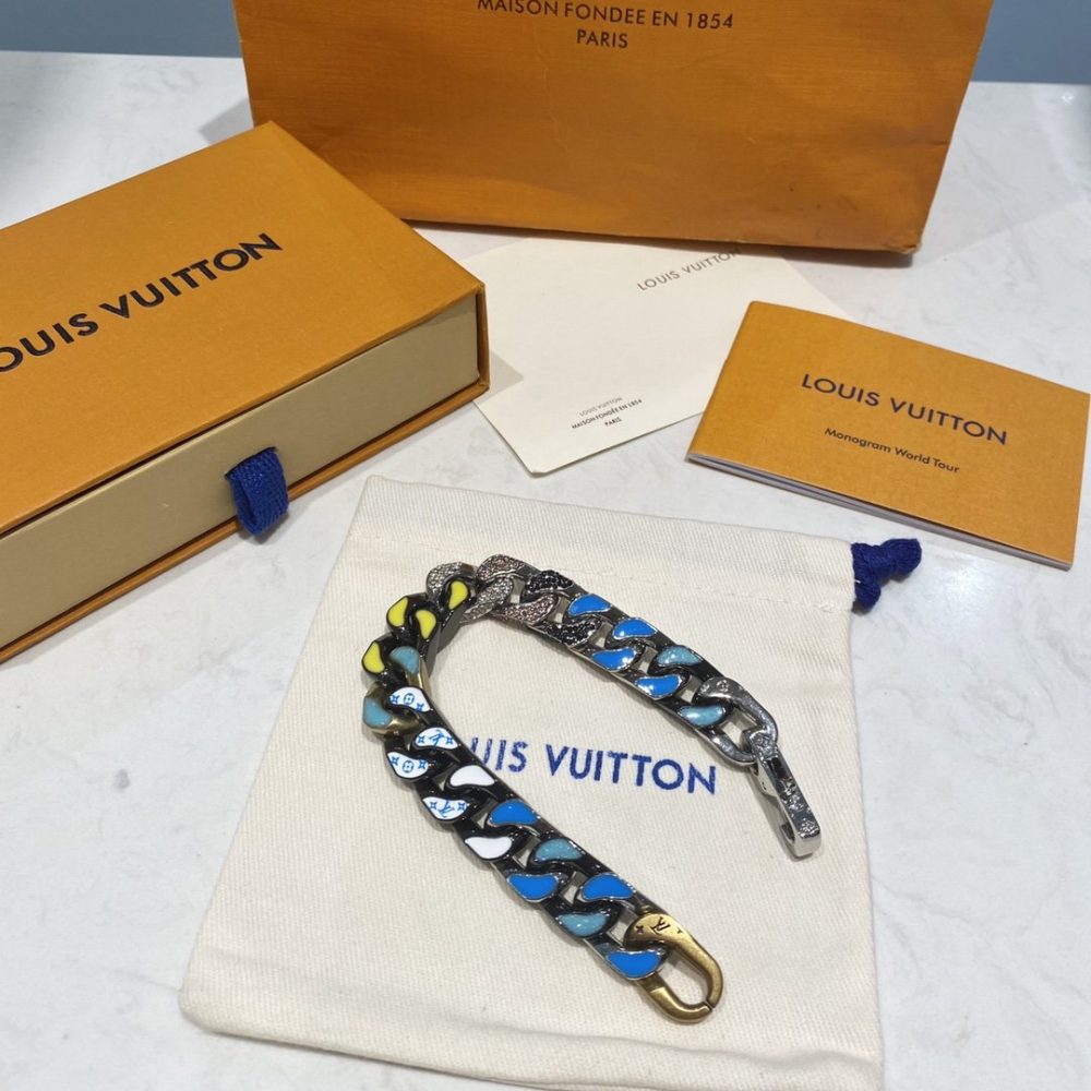 Louis Vuitton Bracelet - Image 4