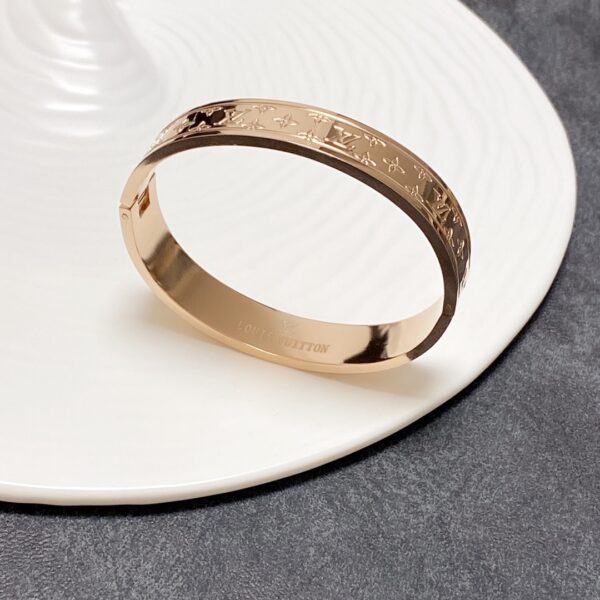 Louis Vuitton Bracelet