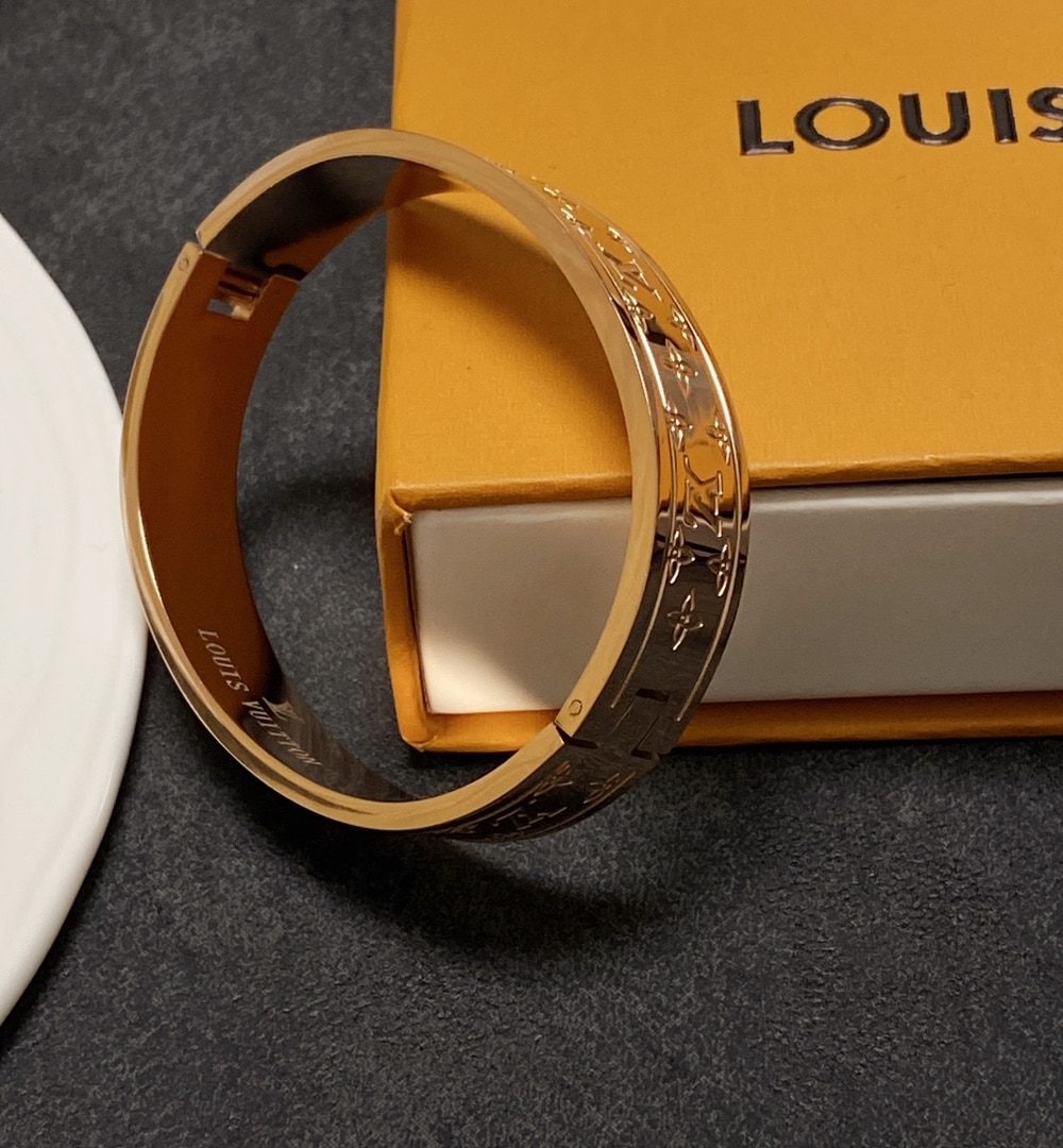 Louis Vuitton Bracelet