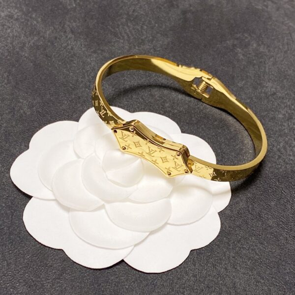 Louis Vuitton Bracelet