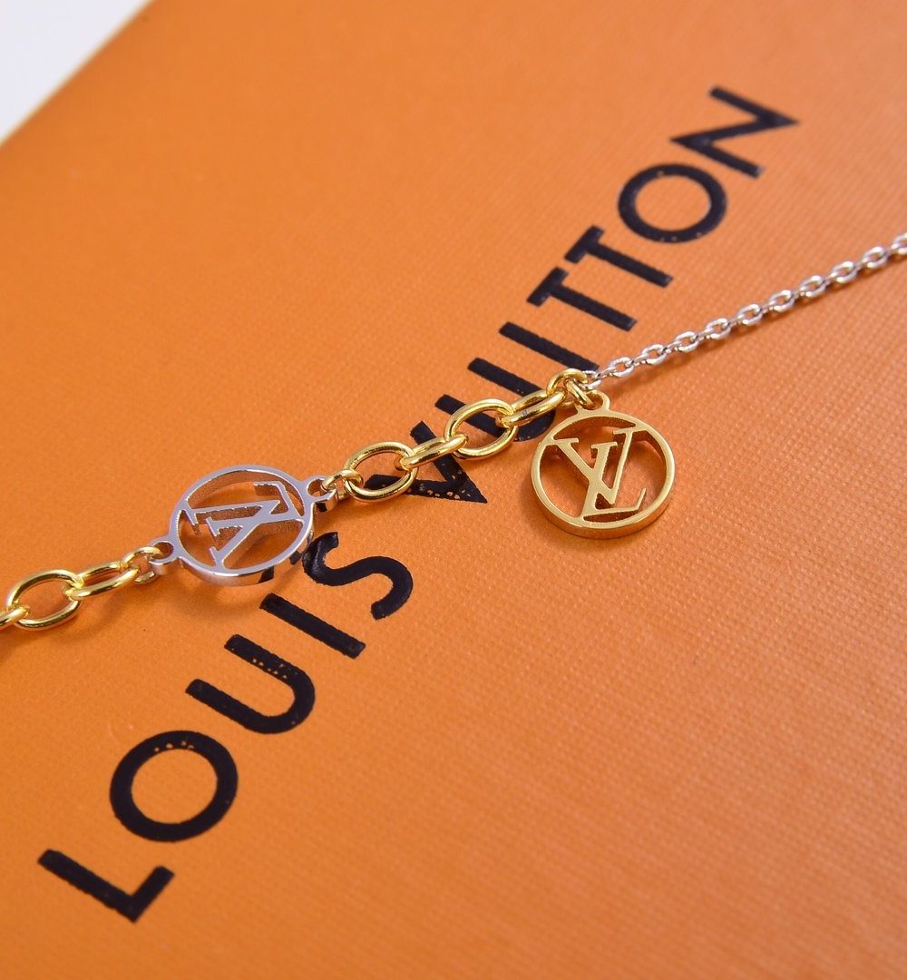Louis Vuitton Bracelet