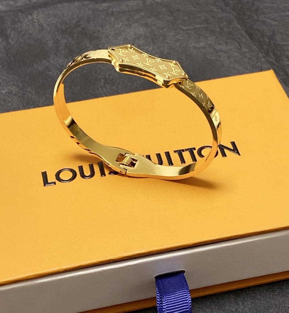Louis Vuitton Bracelet
