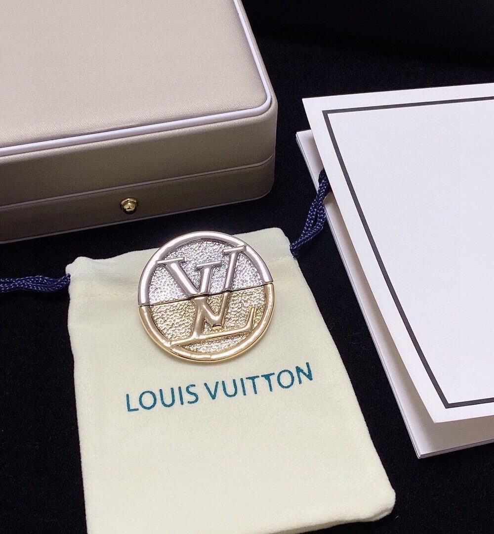 Louis Vuitton Brooch