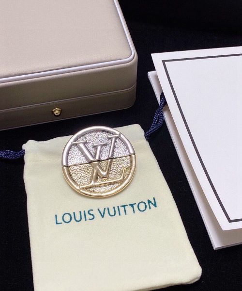 Louis Vuitton Brooch
