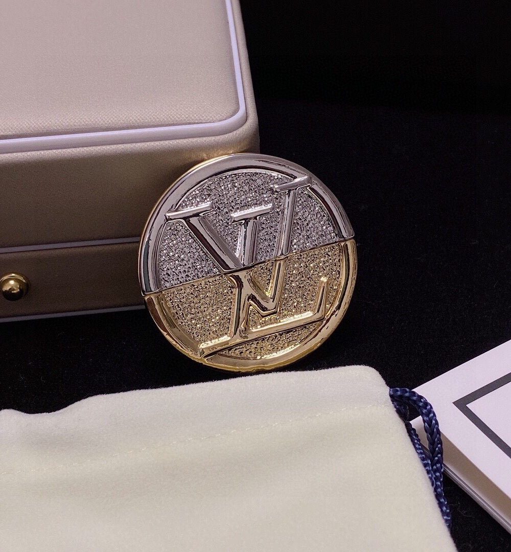 Louis Vuitton Brooch