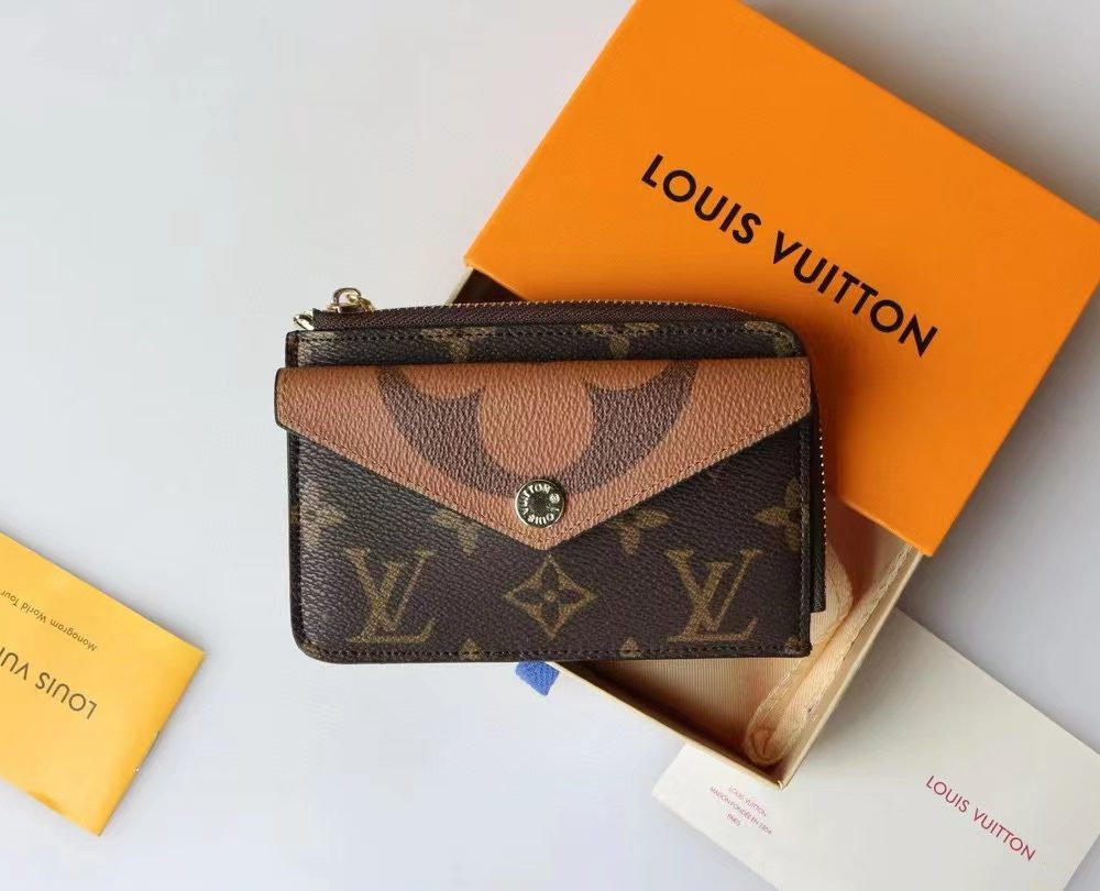 1:1 Replica Louis Vuitton Card Holder Recto Verso Monogram and Monogram Reverse Canvas For Women, Women's Wallets 5.1in/13cm LV