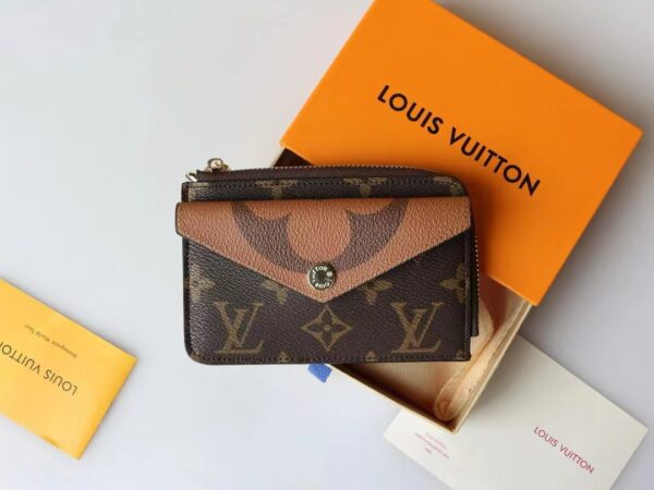 Louis Vuitton Card Holder Recto Verso Monogram and Monogram Reverse Canvas For Women, Women's Wallets 5.1in/13cm LV