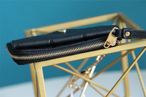 Louis Vuitton Card Holder Recto Verso Monogram Empreinte Black For Women, Women's Wallets 5.1in/13cm LV M69421