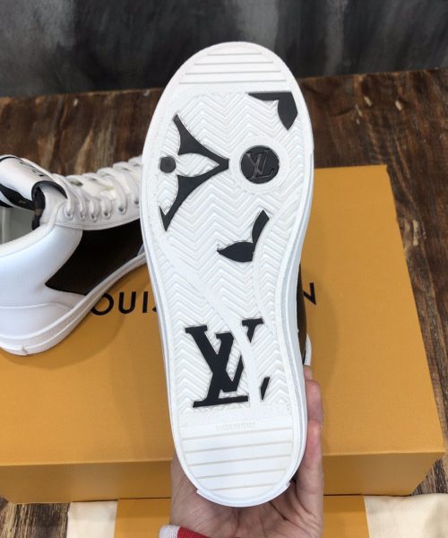 Louis Vuitton Charlie Sneaker Boot Mix Of Recycled And Bio Based Materials White For Women LV 1A9RYU