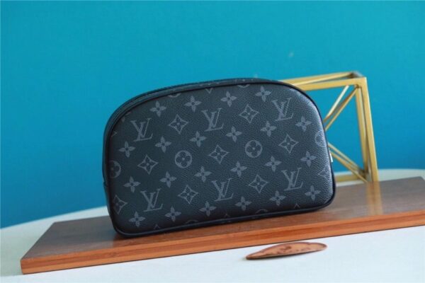 Louis Vuitton Cosmetic Pouch Monogram Eclipse For Women, Women's Wallets 6.7in/17cm LV M60024
