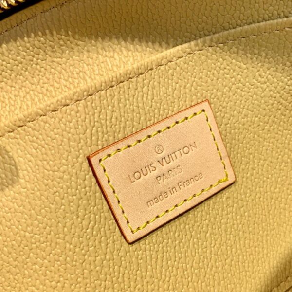 Louis Vuitton Cosmetic Pouch PM Monogram Canvas For Women, Women's Bags 7.5in/19cm LV M47515