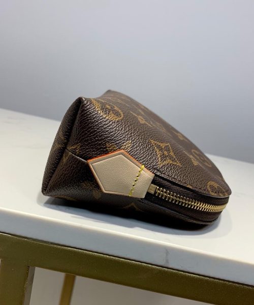1:1 Replica Louis Vuitton Cosmetic Pouch PM Monogram Canvas For Women, Women's Bags 7.5in/19cm LV M47515