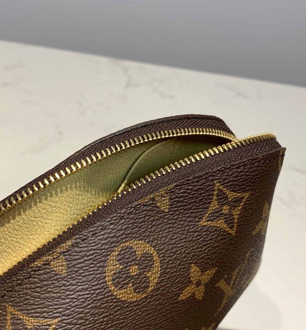 1:1 Replica Louis Vuitton Cosmetic Pouch PM Monogram Canvas For Women, Women's Bags 7.5in/19cm LV M47515