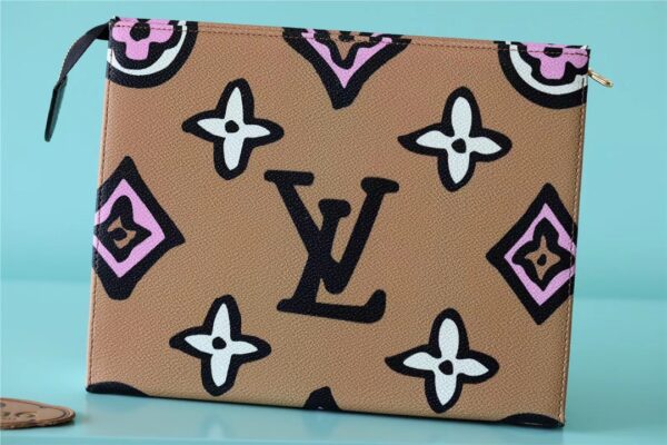 Louis Vuitton Cosmetic Toiletry Pouch 26 Waxed Monogram Canvas Beige  For Women, Women's Wallets 9.8in/25cm LV M80752