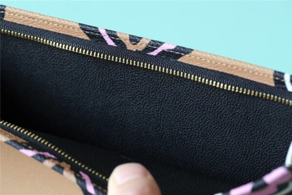 Louis Vuitton Cosmetic Toiletry Pouch 26 Waxed Monogram Canvas Beige  For Women, Women's Wallets 9.8in/25cm LV M80752