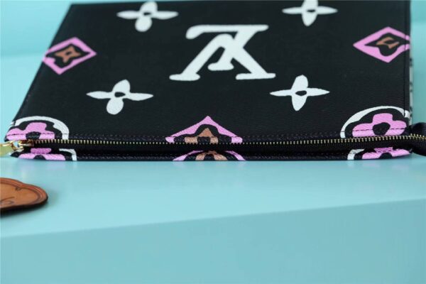 Louis Vuitton Cosmetic Toiletry Pouch 26 Waxed Monogram Canvas Black For Women, Women's Wallets 9.8in/25cm LV M80751