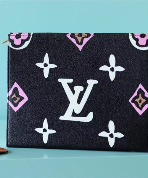 Louis Vuitton Cosmetic Toiletry Pouch 26 Waxed Monogram Canvas Black For Women, Women's Wallets 9.8in/25cm LV M80751