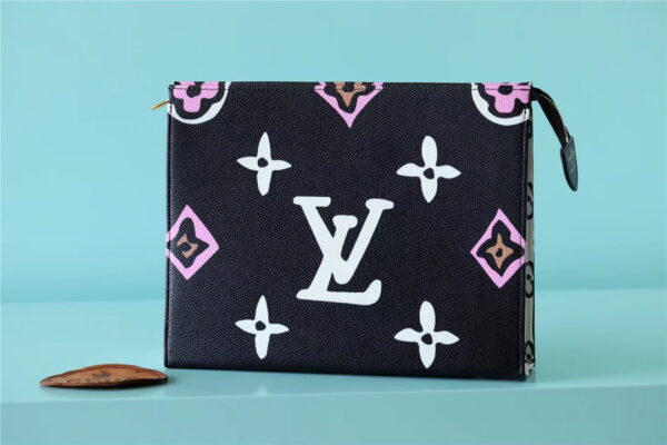 Louis Vuitton Cosmetic Toiletry Pouch 26 Waxed Monogram Canvas Black For Women, Women's Wallets 9.8in/25cm LV M80751