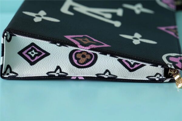 Louis Vuitton Cosmetic Toiletry Pouch 26 Waxed Monogram Canvas Black For Women, Women's Wallets 9.8in/25cm LV M80751