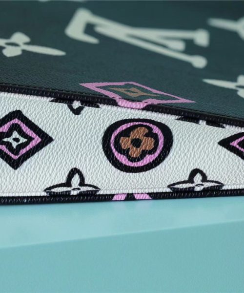 1:1 Replica Louis Vuitton Cosmetic Toiletry Pouch 26 Waxed Monogram Canvas Black For Women, Women's Wallets 9.8in/25cm LV M80751