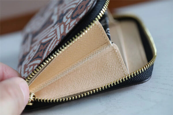 Louis Vuitton Crafty Zippy Coin Purse Monogram Canvas For Women, Women's Wallets 4.3in/11cm LV M69496