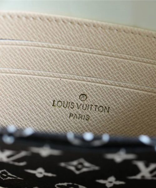 1:1 Replica Louis Vuitton Crafty Zippy Coin Purse Monogram Canvas For Women, Women's Wallets 4.3in/11cm LV M69496