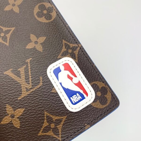 Louis Vuitton Damier Graphite Wallet 19cm Brown