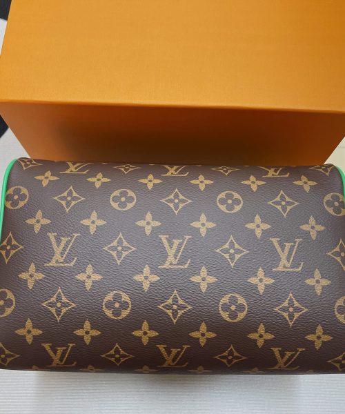 1:1 Replica Louis Vuitton Dopp Kit Poche Toilette Monogram Canvas By Virgil Abloh's Minty /Green For Women, Women's Wallets 11in/28cm LV M46253