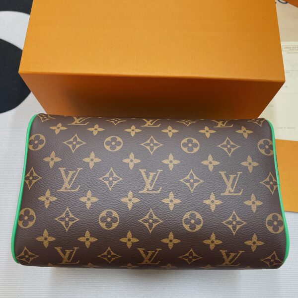 Louis Vuitton Dopp Kit Poche Toilette Monogram Canvas By Virgil Abloh's Minty /Green For Women, Women's Wallets 11in/28cm LV M46253