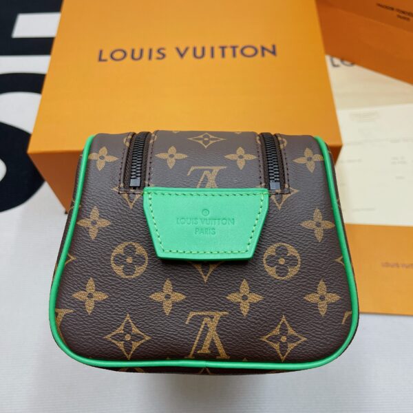 Louis Vuitton Dopp Kit Poche Toilette Monogram Canvas By Virgil Abloh's Minty /Green For Women, Women's Wallets 11in/28cm LV M46253